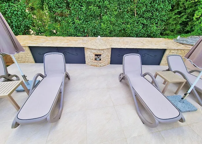 Engel With Pool * Poreč