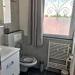 Engel With Pool Apartman