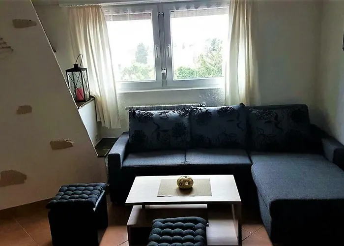 Engel With Pool * Poreč